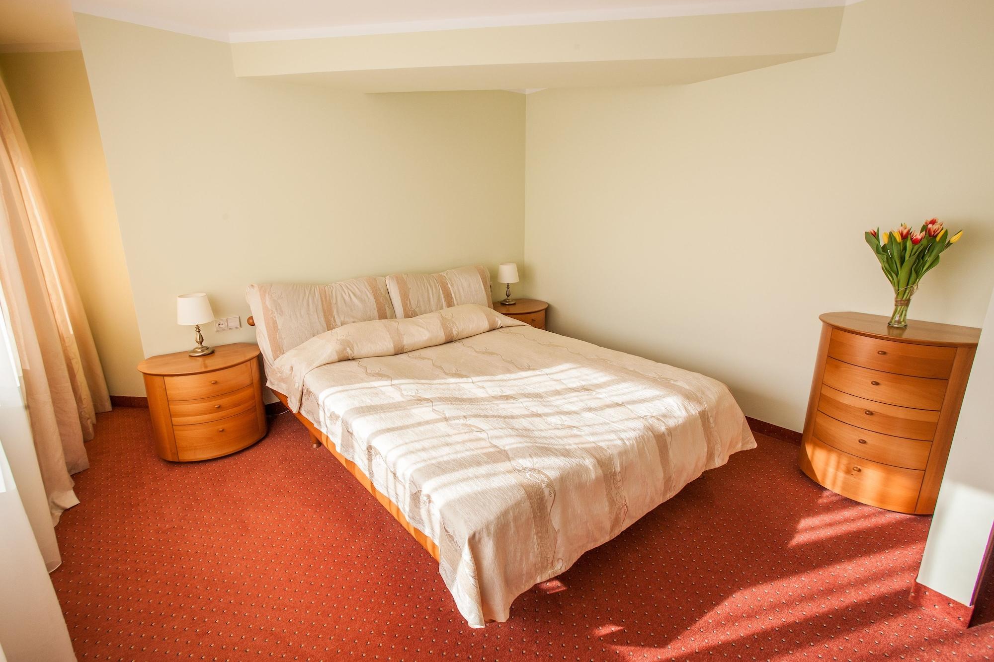 Airinn Vilnius Hotel Buitenkant foto