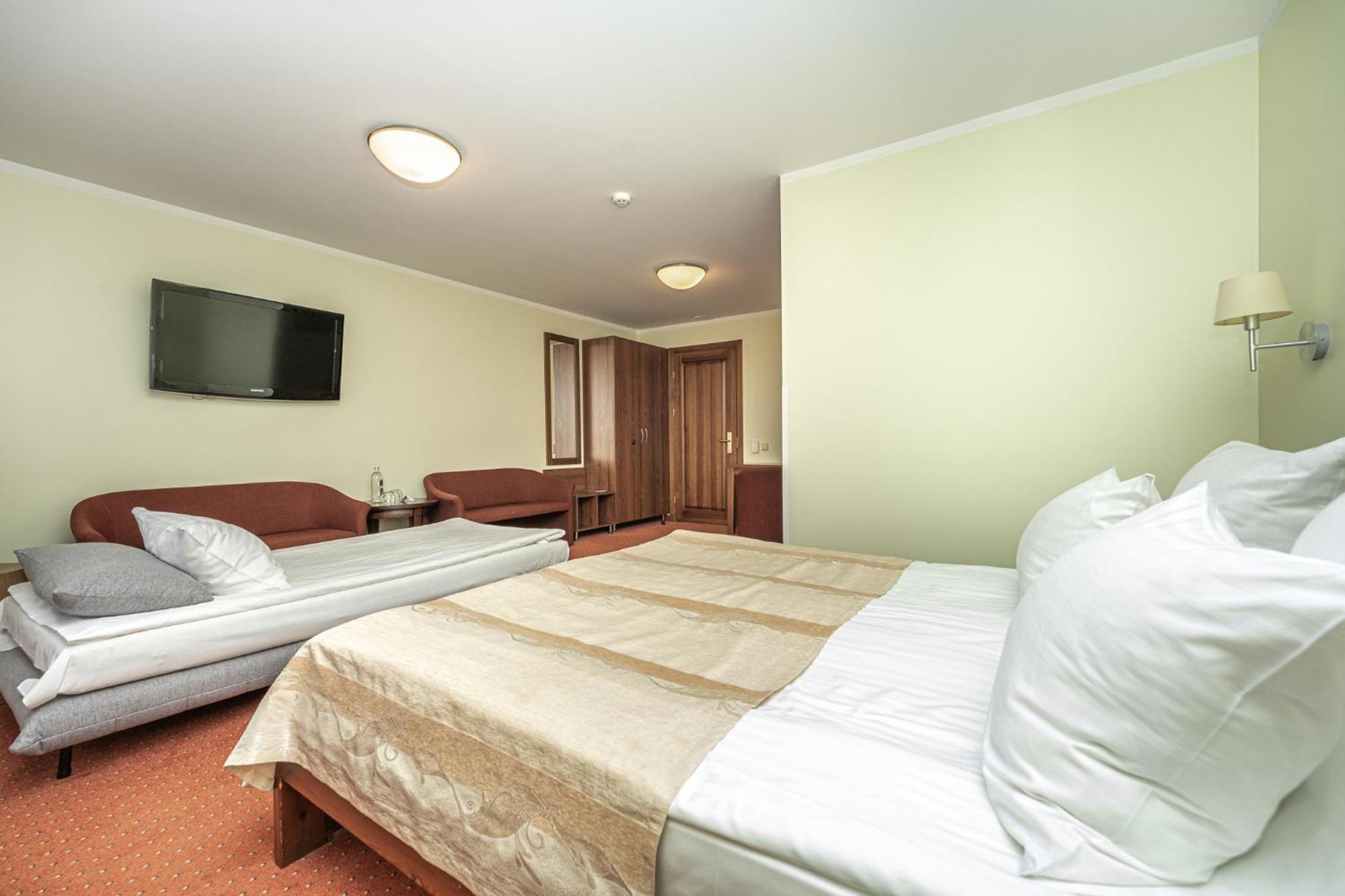 Airinn Vilnius Hotel Buitenkant foto