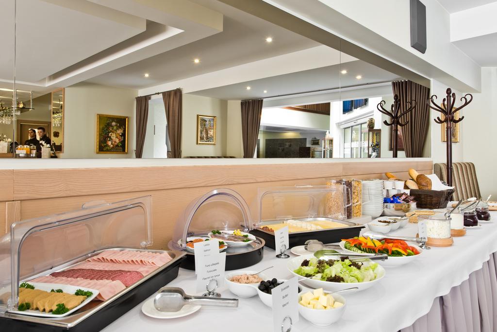 Airinn Vilnius Hotel Buitenkant foto